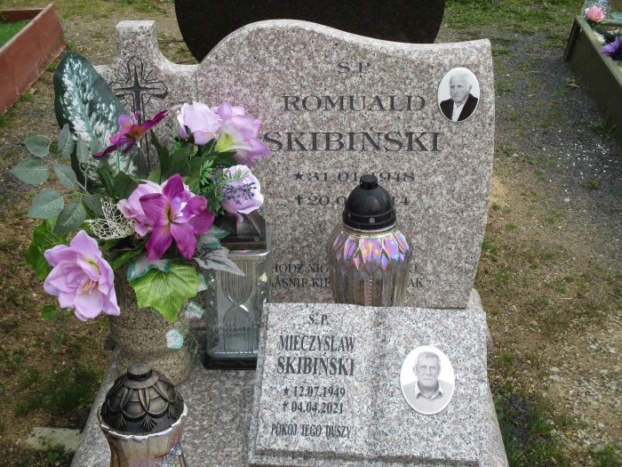 Grób Romuald Skibiński
