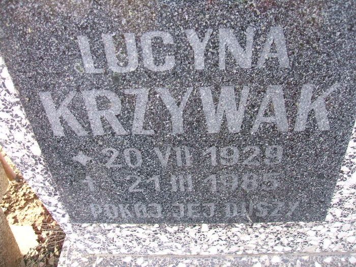 Grób Lucyna Krzywak