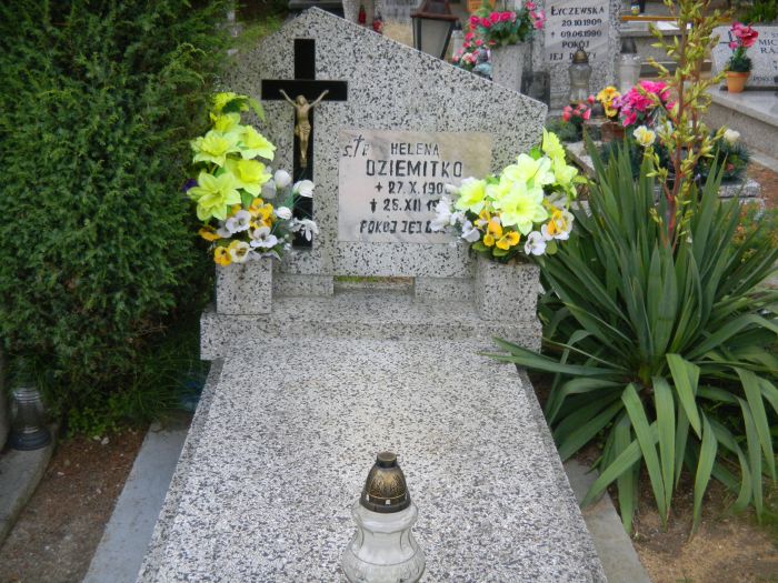 Helena Dziemitko 1900 Zawidów - Grobonet - Wyszukiwarka osób pochowanych
